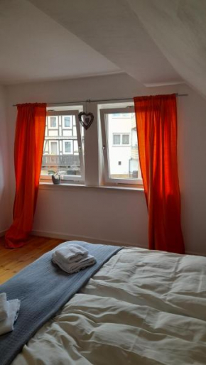 Ferienwohnung im Fachwerkhaus, 1 Schlafzimmer, Balkon, Garten, Parkplatz - Wohnung 1